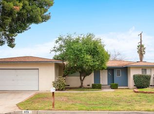 979 N Magnolia Ave, Rialto, CA 92376