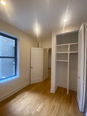 Rented by City Connections Realty | media 20