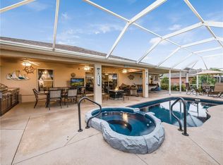 828 Rocaille Ave, Fort Myers, FL 33913