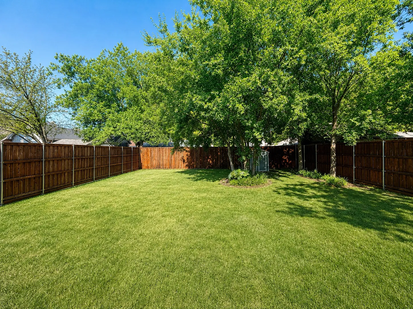 3 bed, 1400 sqft, $2,095 — Photo 4