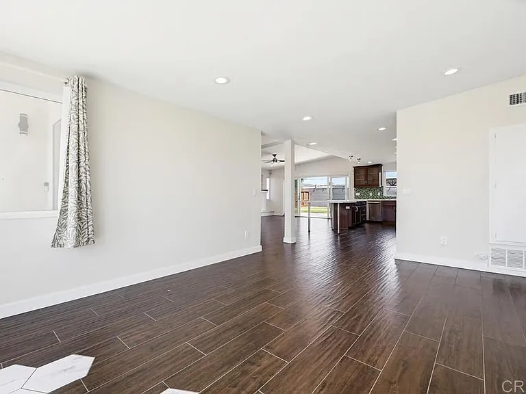 834 Holly Ave — Photo 35
