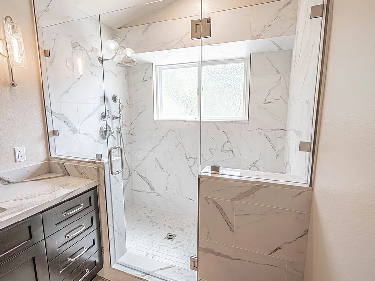 22572 Tulip Ct — Photo 17