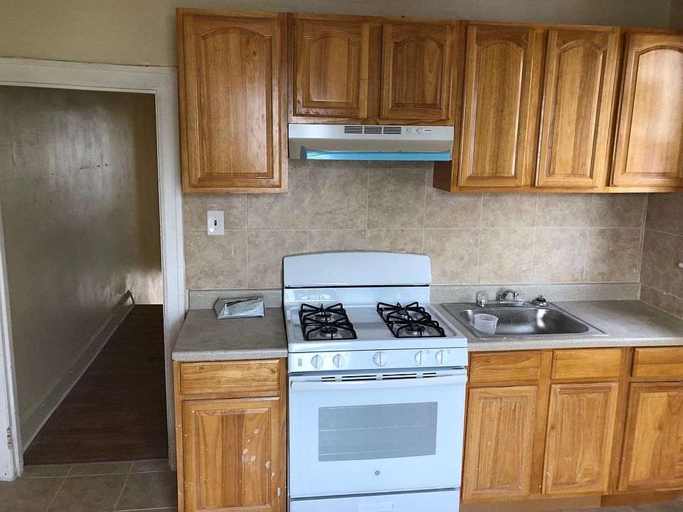 1st image of 4749 Shelmire Ave Fl 2