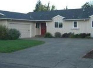 2423 Mendota Way, Santa Rosa, CA 95404