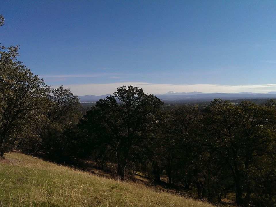 1st image of Via Linda Ln