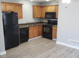 10516 E 45th Pl, Kansas City, MO 64133
