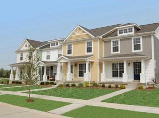 313 Countryshire Dr, Lake Saint Louis, MO 63367