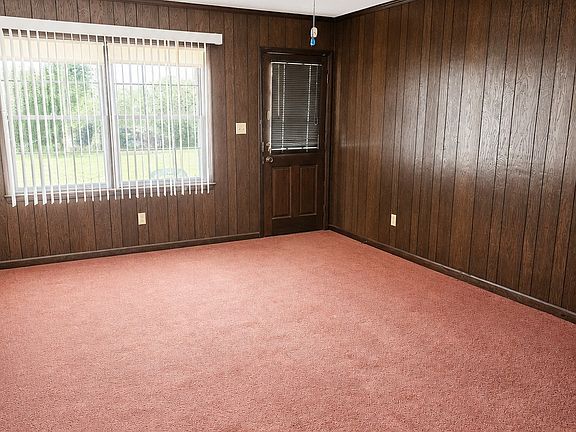 3rd image of 3519 Carter Hill Rd