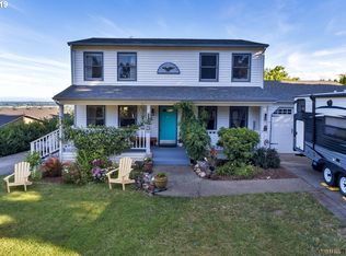 1209 SW 1st St, Dundee, OR 97115