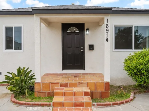 16914 S Hobart Blvd, Gardena, CA 90247