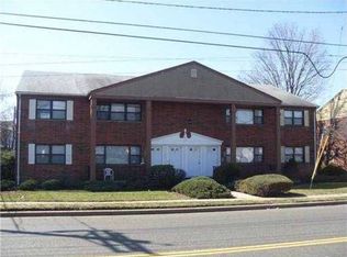 785 Green St APT 3, Iselin, NJ 08830