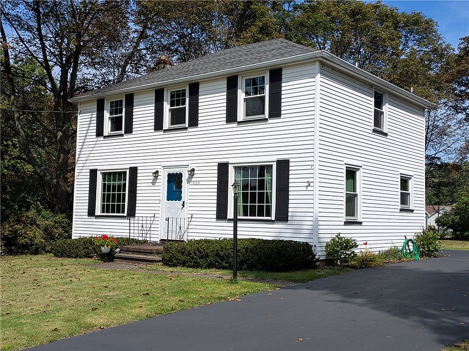1st image of 1064 Bay Rd