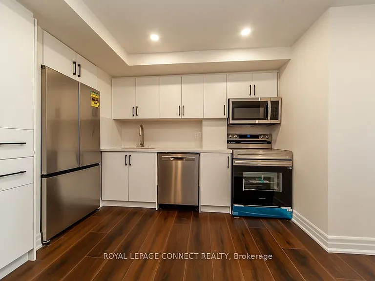 2412 Moonlight Cres #BASEMENT — Photo 6