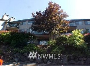 4183 W Lake Sammamish Pkwy SE APT B103, Bellevue, WA