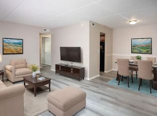 Marco Meadows, Jacksonville, FL 32207