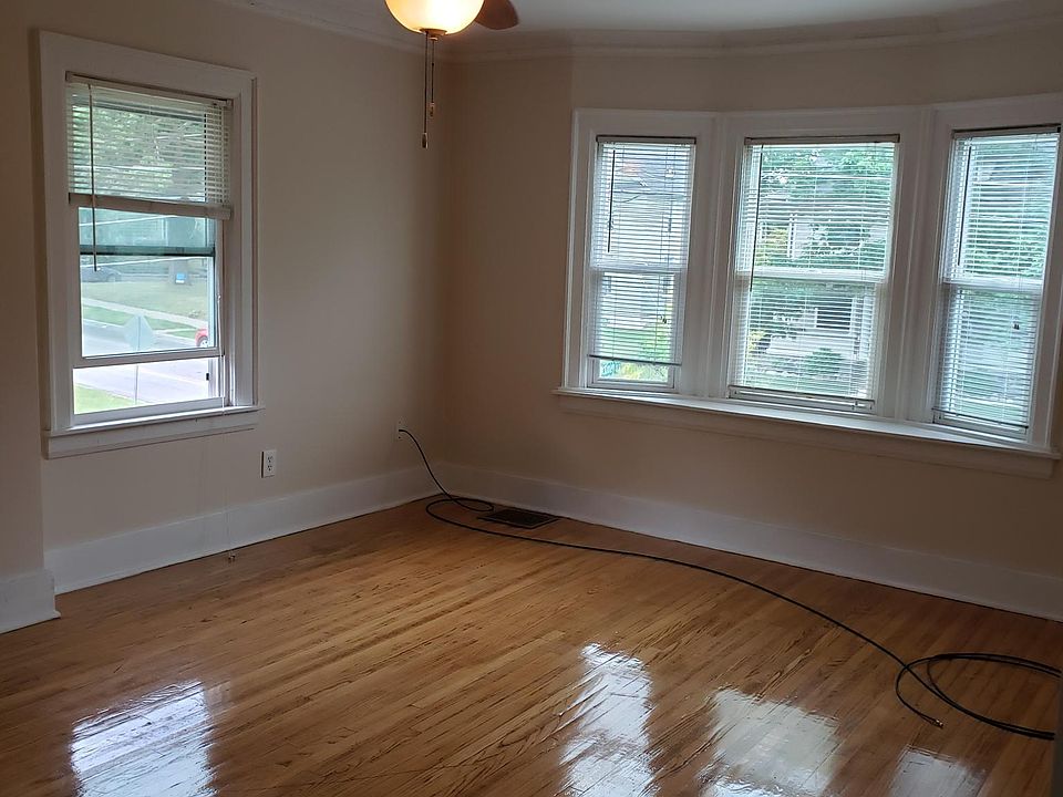 Living room facing Fuller