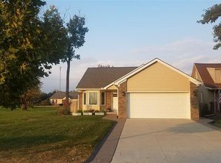 23421 Donaldson St, Clinton Township, MI 48035