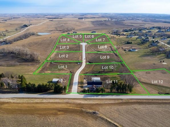 5 Stoneridge Ct, Council Bluffs, IA 51503