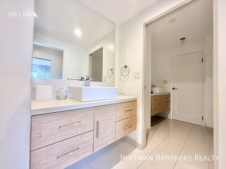 101 California Ave #703 — Photo 6