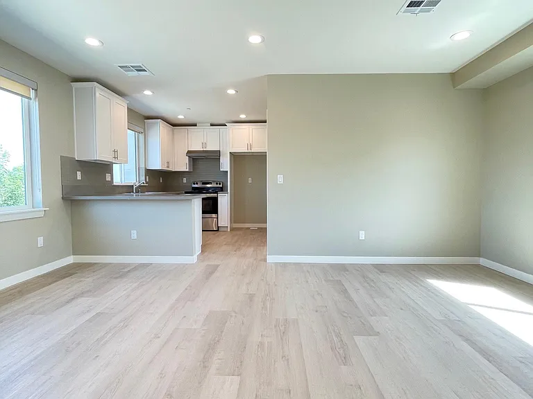 4251 E Live Oak Ave #12 — Photo 19