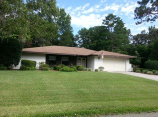 30 Sycamore Ct S, Homosassa, FL 34446