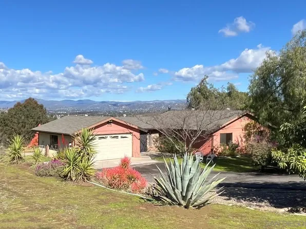 19462 Split Rock Rd, Ramona, CA 92065