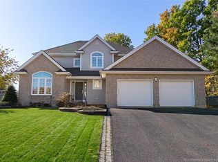 6 Willowdale Ct, Moncton, NB E1G 3V9