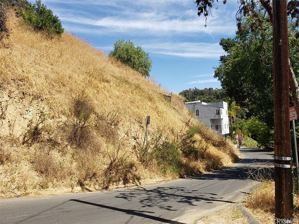 1st image of 3923 Alta Mesa Dr