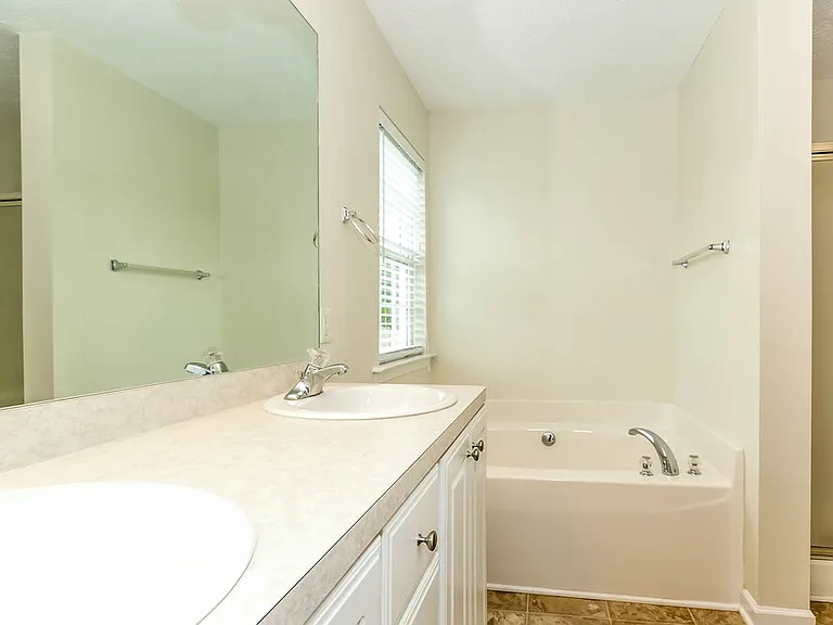27 Palladio Way — Photo 11