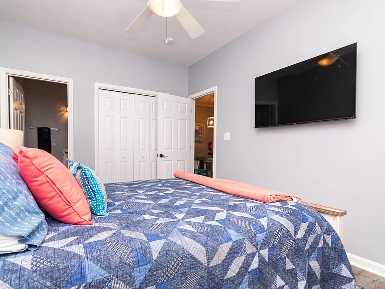 100 Cascade Ln #106 — Photo 12