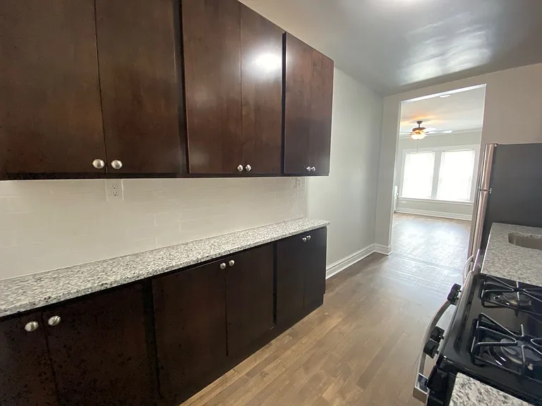 1606 W Olive Ave #1 — Photo 7