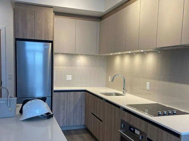 7950 Bathurst St #614 — Photo 3