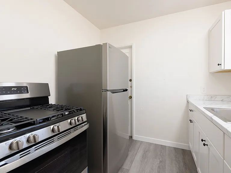 4373 Illinois St #4373 — Photo 7