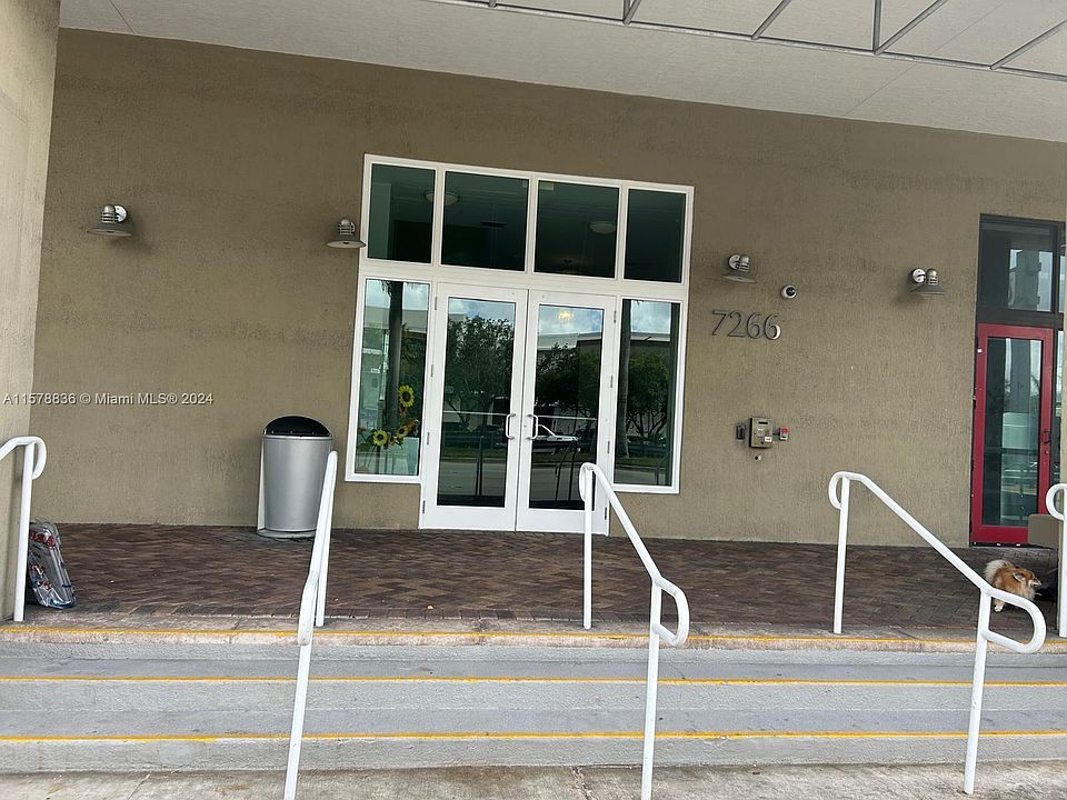 Downtown Dadeland 7266 SW 88th St Miami FL Zillow