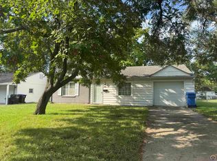 2429 SW Valley Brook Ln, Topeka, KS 66614