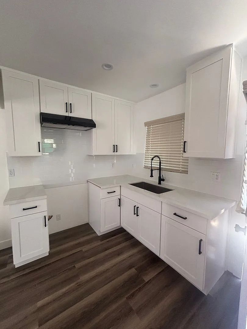 6909 Otis Ave. — Photo 1