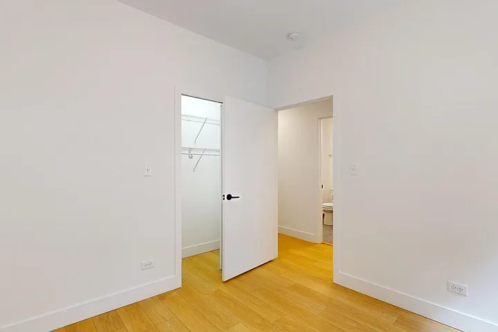 5339-5345 S. Woodlawn Avenue — Photo 25