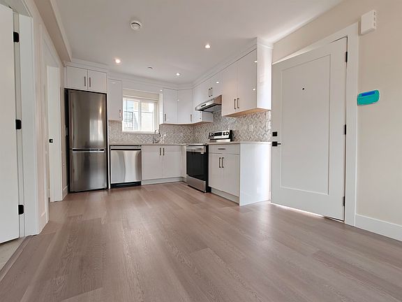3rd image of 381 E 57th Ave #3