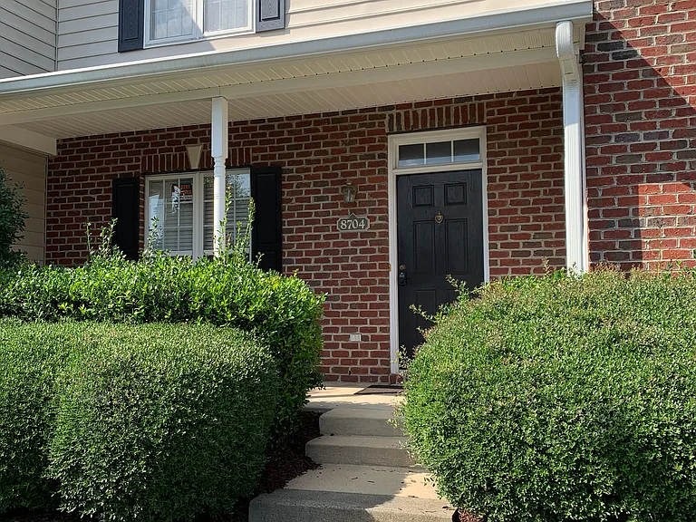 8704 Furnished Townhouse Belford Valley Ln — Photo 10