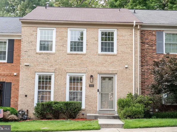 8020 Bethelen Woods Ln, Springfield, VA 22153