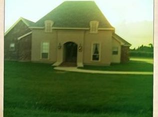 2345 Schexnayder Rd, Donaldsonville, LA 70346