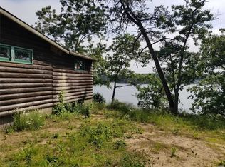 9 Lakeside Trl, Ridge, NY 11961