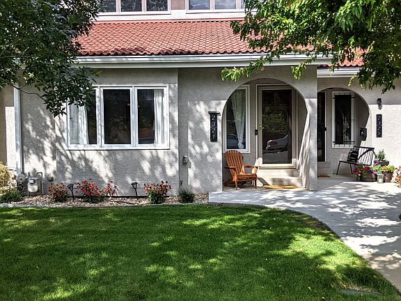 5th image of 2321 Perry St