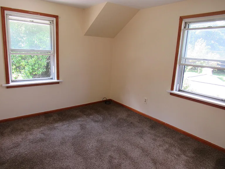 434 Sumatra Ave — Photo 11