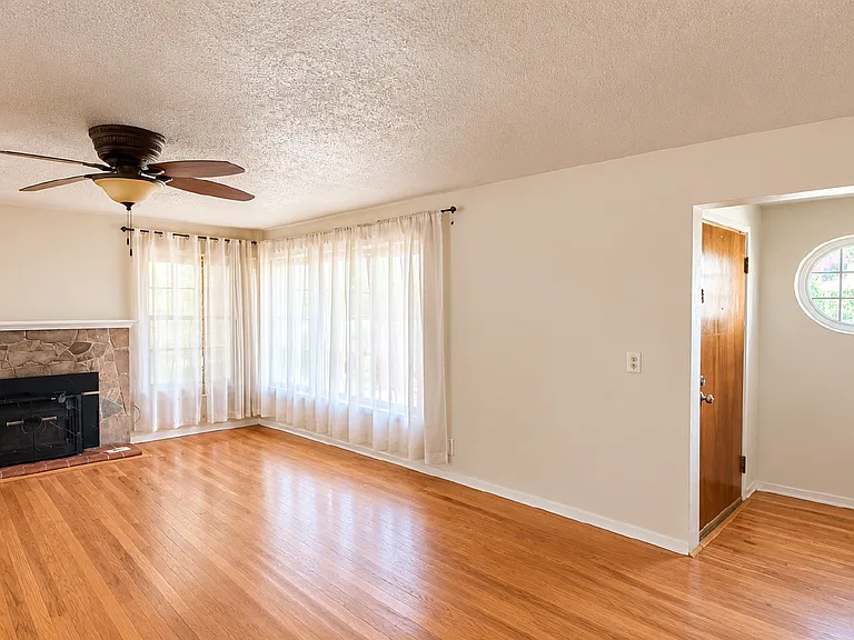 5243 E Grant Ave — Photo 4