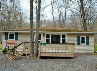 119 Shawnee Dr, Pocono Lake, PA 18347