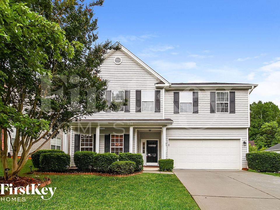 1st image of 4707 Shady Oak Dr