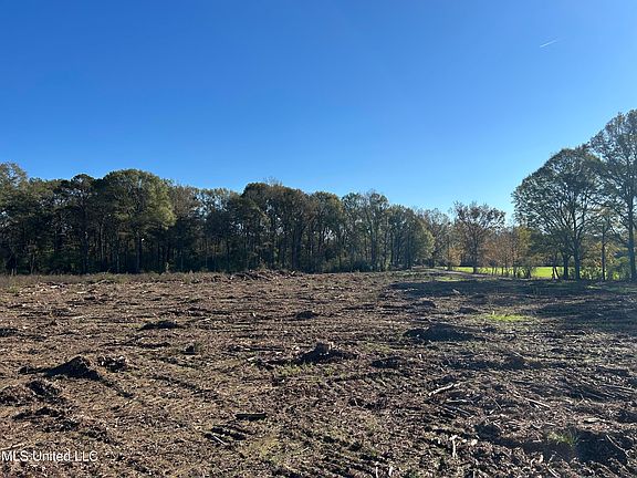 3rd image of Warren Cook Rd