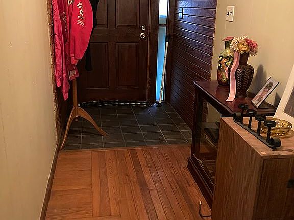 Foyer front door area.