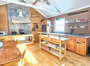 52 North Road, Wilmington, VT 05363-1812